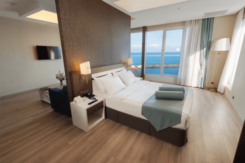 Premium Suite Deniz Manzaralı Jakuzili  2