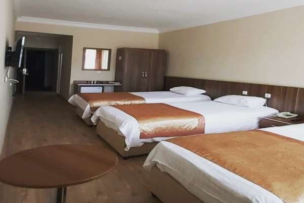 Triple Oda Şehir veya Dağ Manzaralı  2