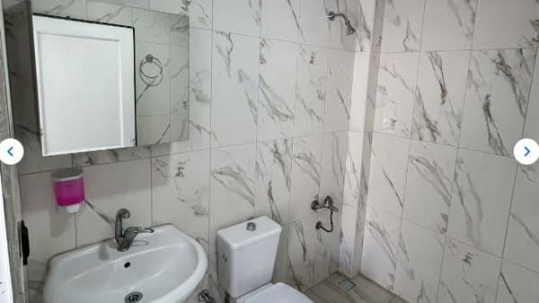  Üç Kişilik Oda, Şehir Manzaralı 3