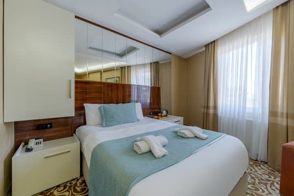 Connection Aile Odası 1