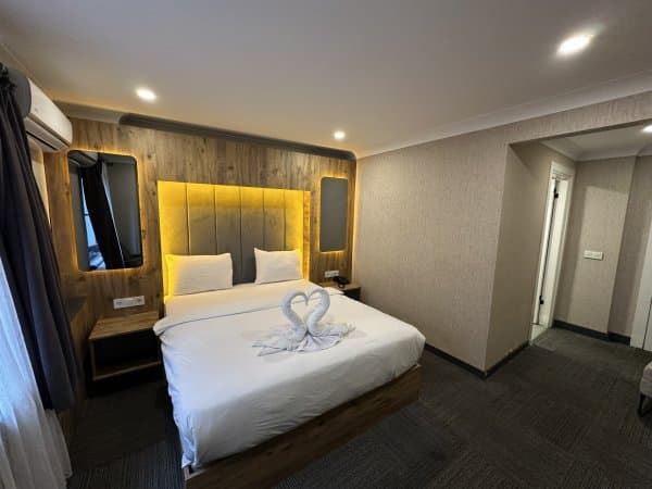 Ekonomik Çift Kişilik Oda 1