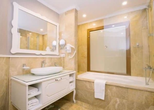 Deluxe Üç Kişilik Oda 4