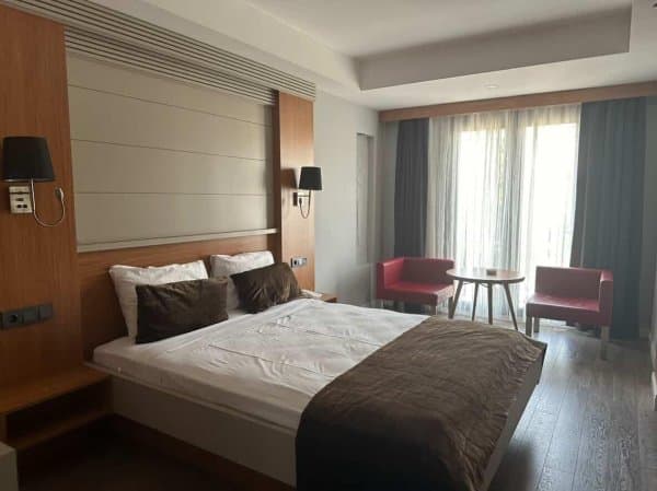 Deluxe Uc Kisilik Oda 3