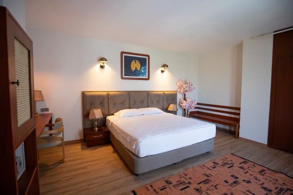 Ana Bina Balayı Odası 1