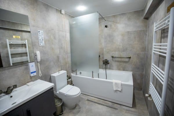 Ege Evleri Jakuzili Suit 4