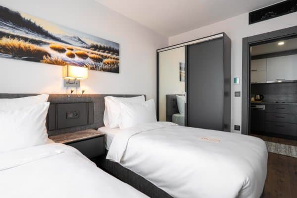 2+1 Deniz Manzaralı Suit 2