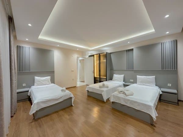 Royal 3+1 Duplex Suite 2