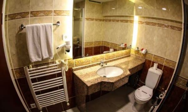 Standart Oda Üç Yataklı 4