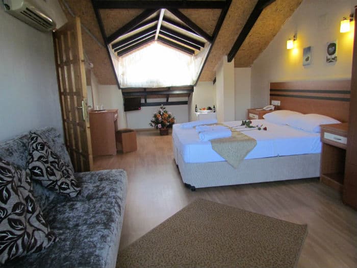 Suit Oda Jakuzili 2+0 1