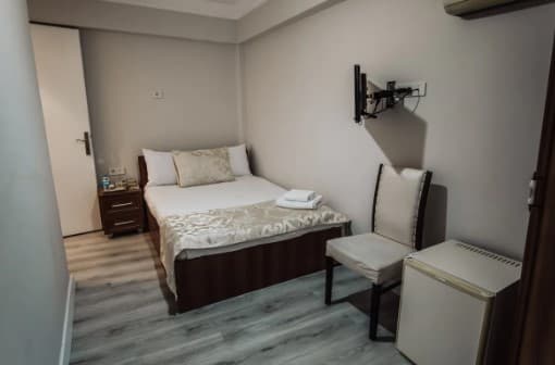 Standart İki Kişilik Oda 1