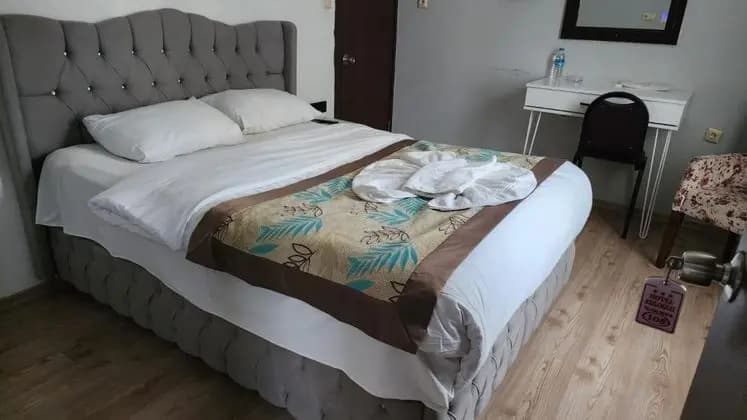 Standart Oda Şehir Manzaralı 3