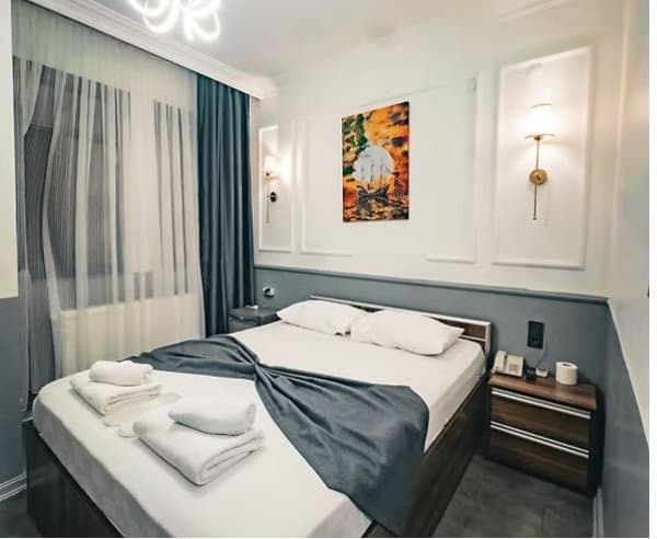 1 Çift Kişilik Yatak Standard 1