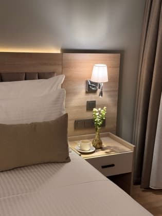 Superior Frech Room 2