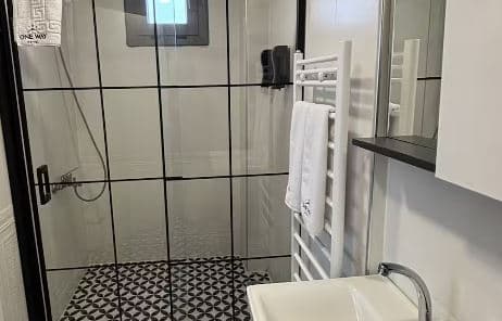 Deluxe Üç Kişilik Oda 4