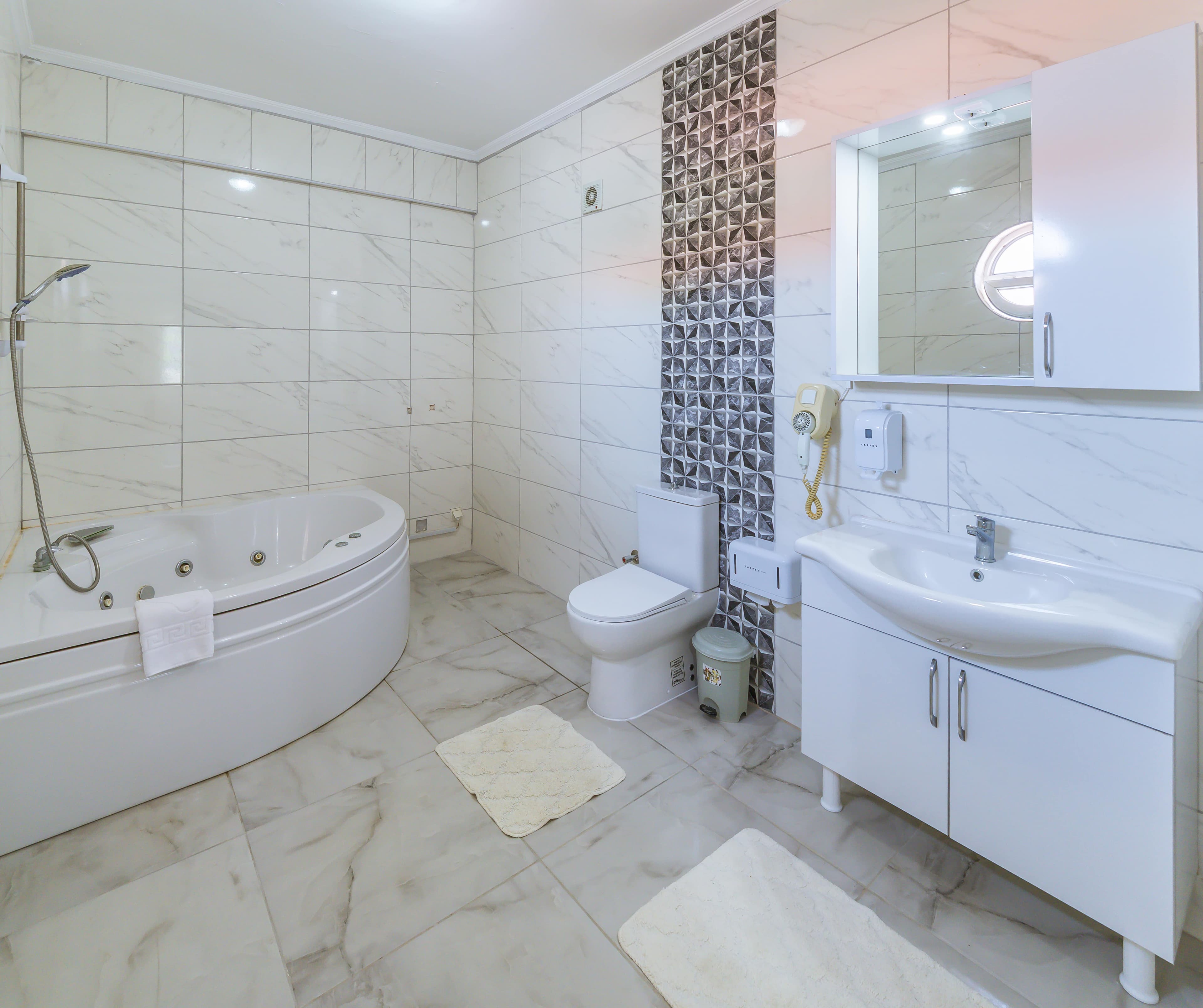 Jakuzili Dubleks Villa 4