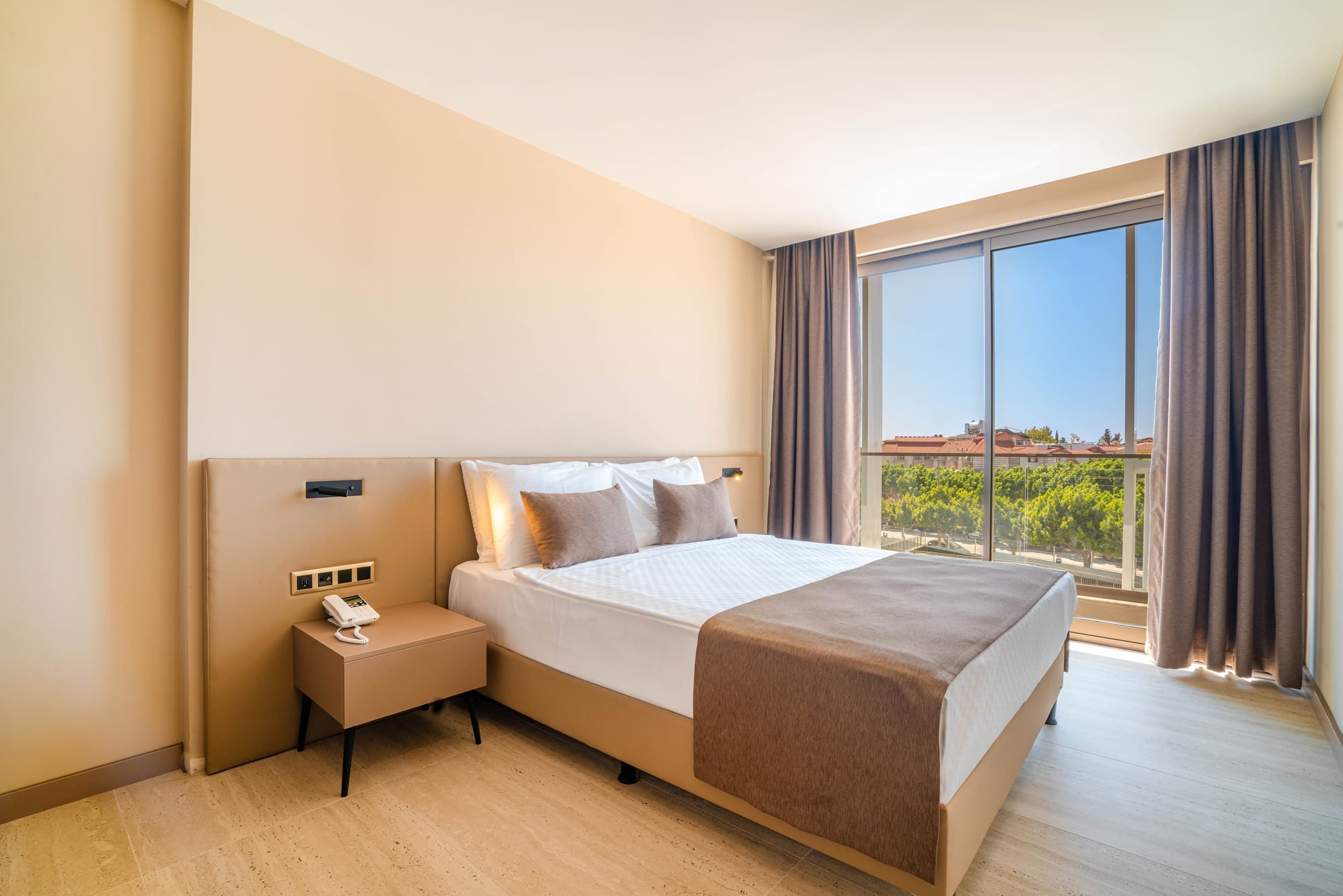 1 Yatak Odalı Apart Daire, Havuz Manzaralı, Mutfaklı (1+1) 1