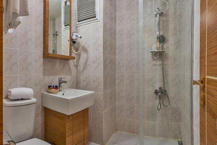 Standart Triple Oda 4