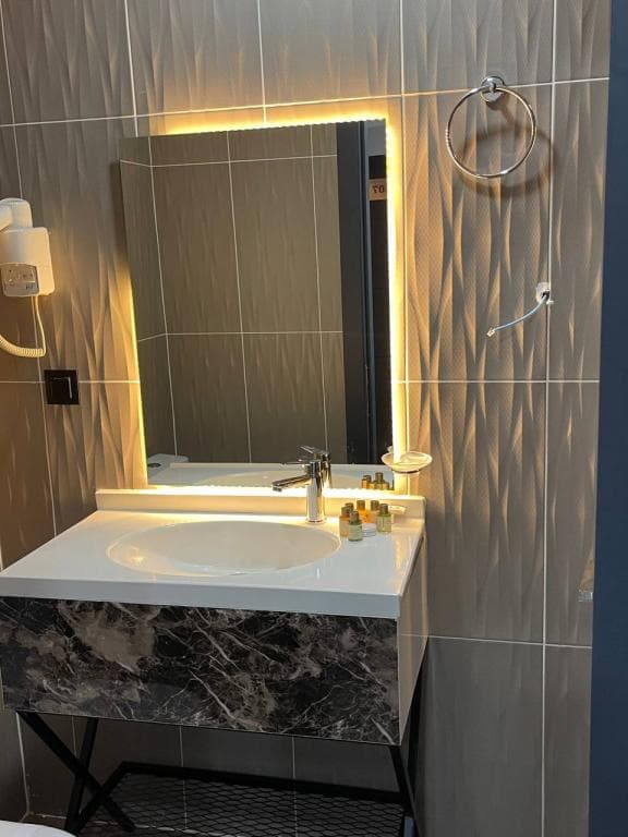 Standart Oda Kısmen Adalar Manzaralı 4