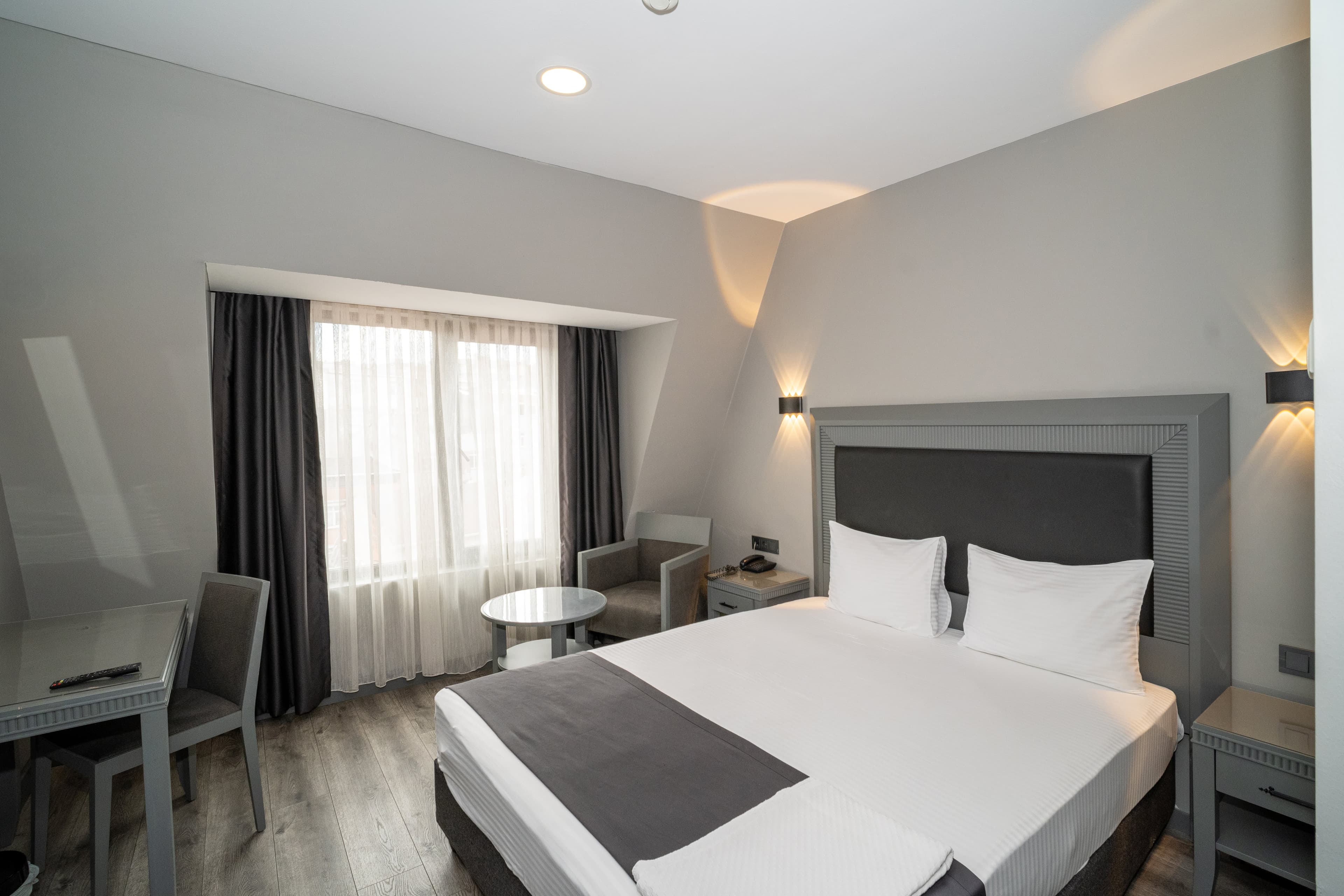 Standart Double Oda 3