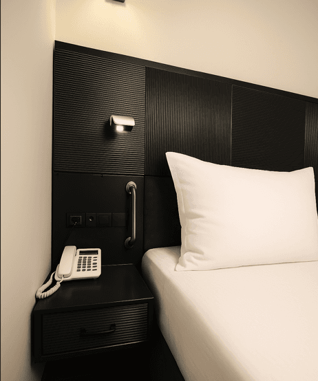 Superior Handicup Room 2