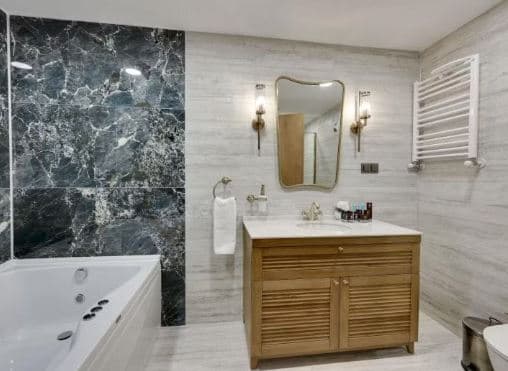 Suite Şehir Manzaralı 2.Kat 4