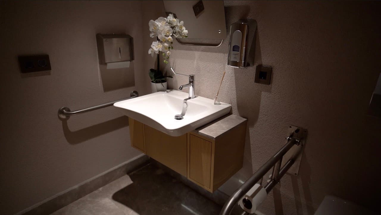 Engelsiz Konforlu Oda - Bahçe Manzaralı 1