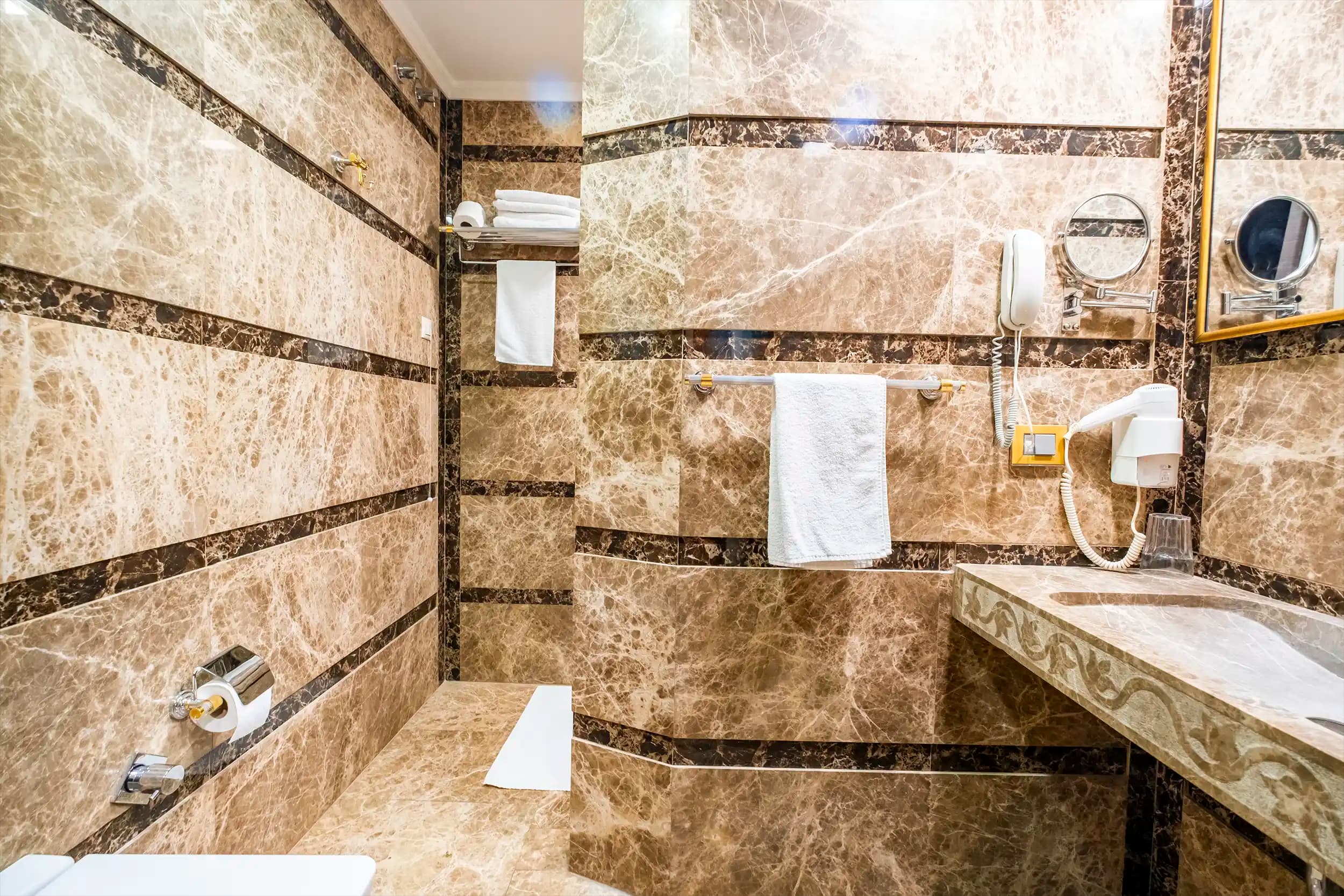 Deluxe Aile Odası 3