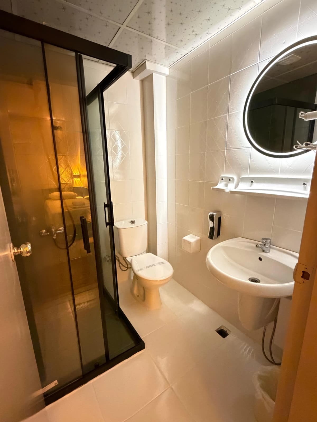 Standard Double Room	 4