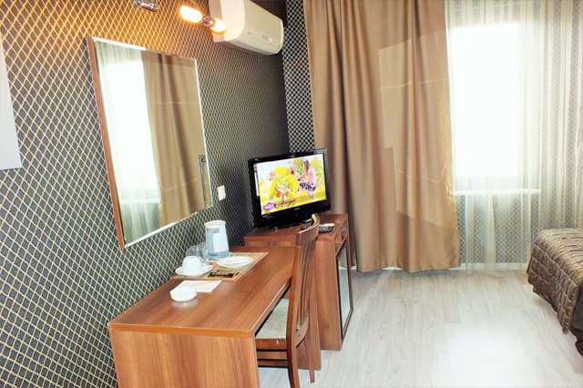 Standart Triple Oda 2