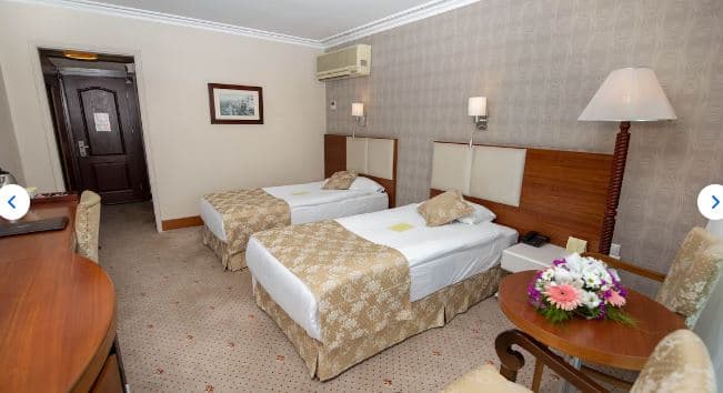 Twin Room City View 2