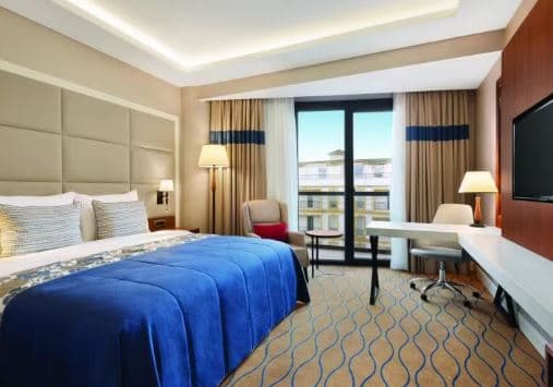 Balkonlu Deluxe Oda 1