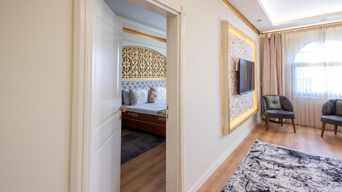 Private Suite 3