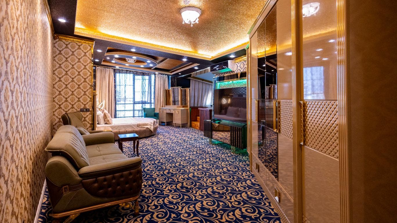 King Suite 2