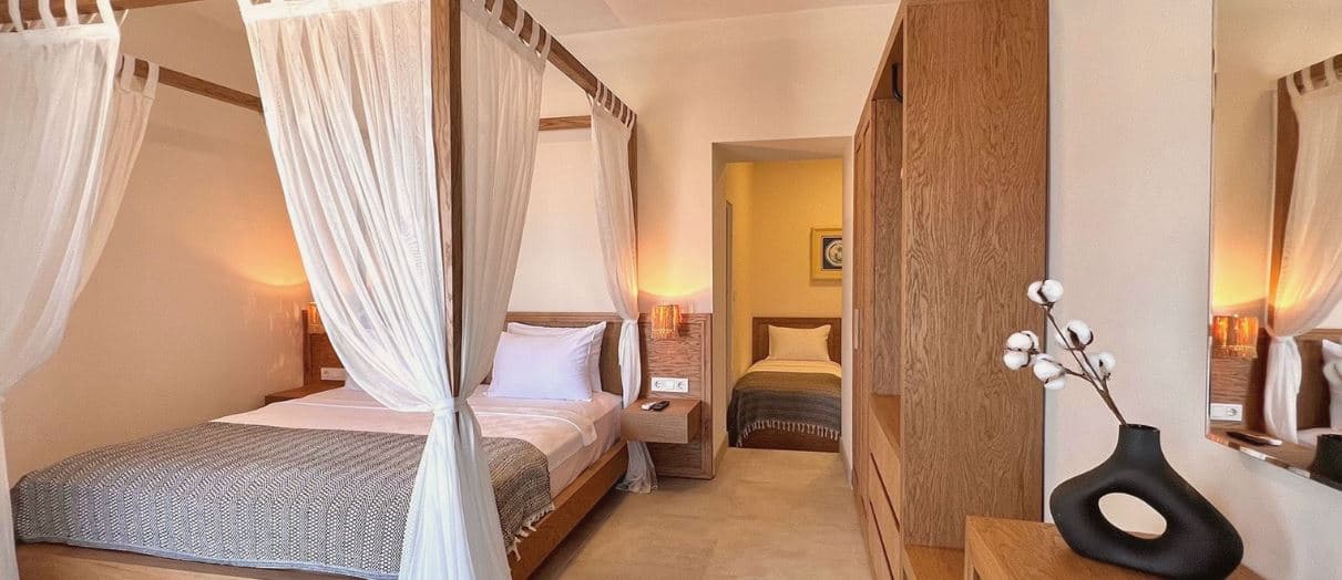 Yalı Exclusive Suit Oda 2