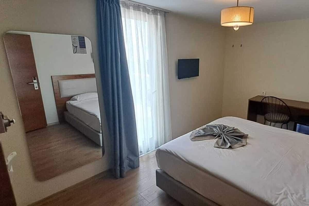 Standart Double Oda 3