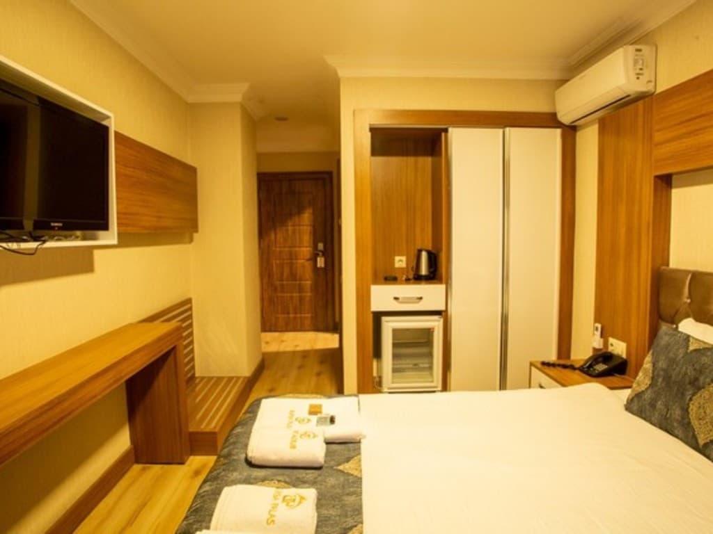 Çift Kişilik Standart Oda 1