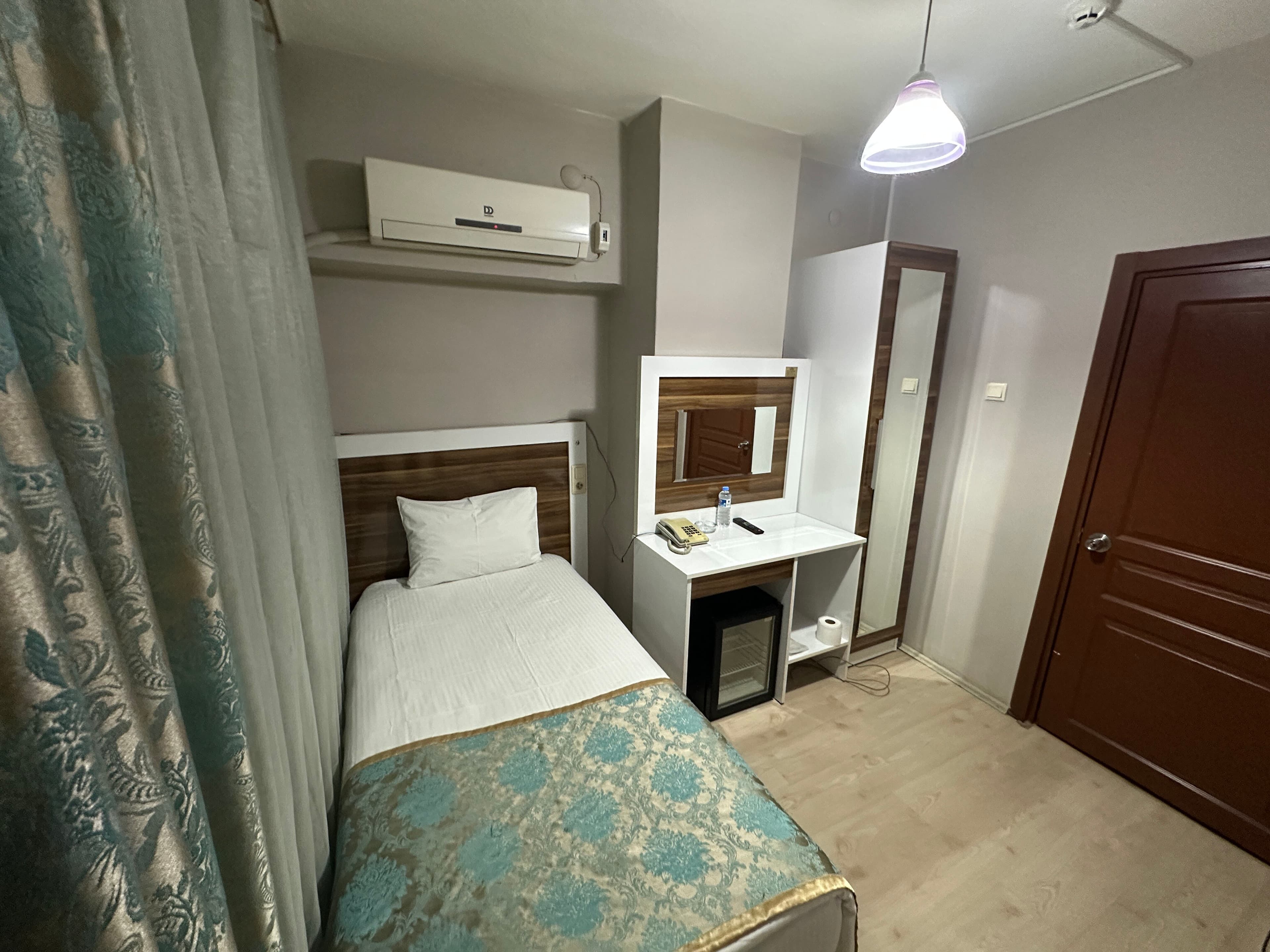 Ekonomik Single Oda 4