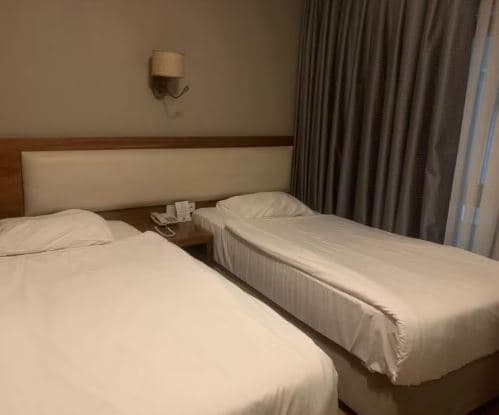 Classic Şehir Manzaralı Balkonsuz Oda 2