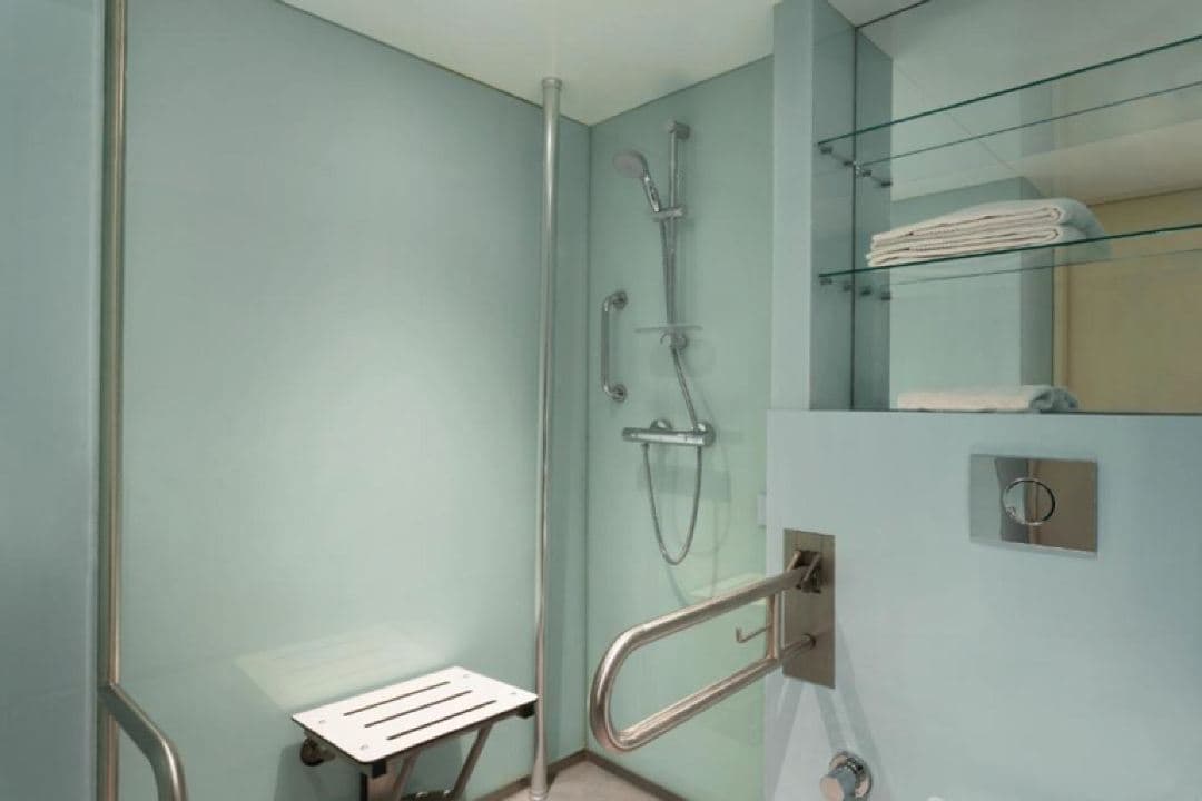 Standard Accessible Room Non Refundable 4