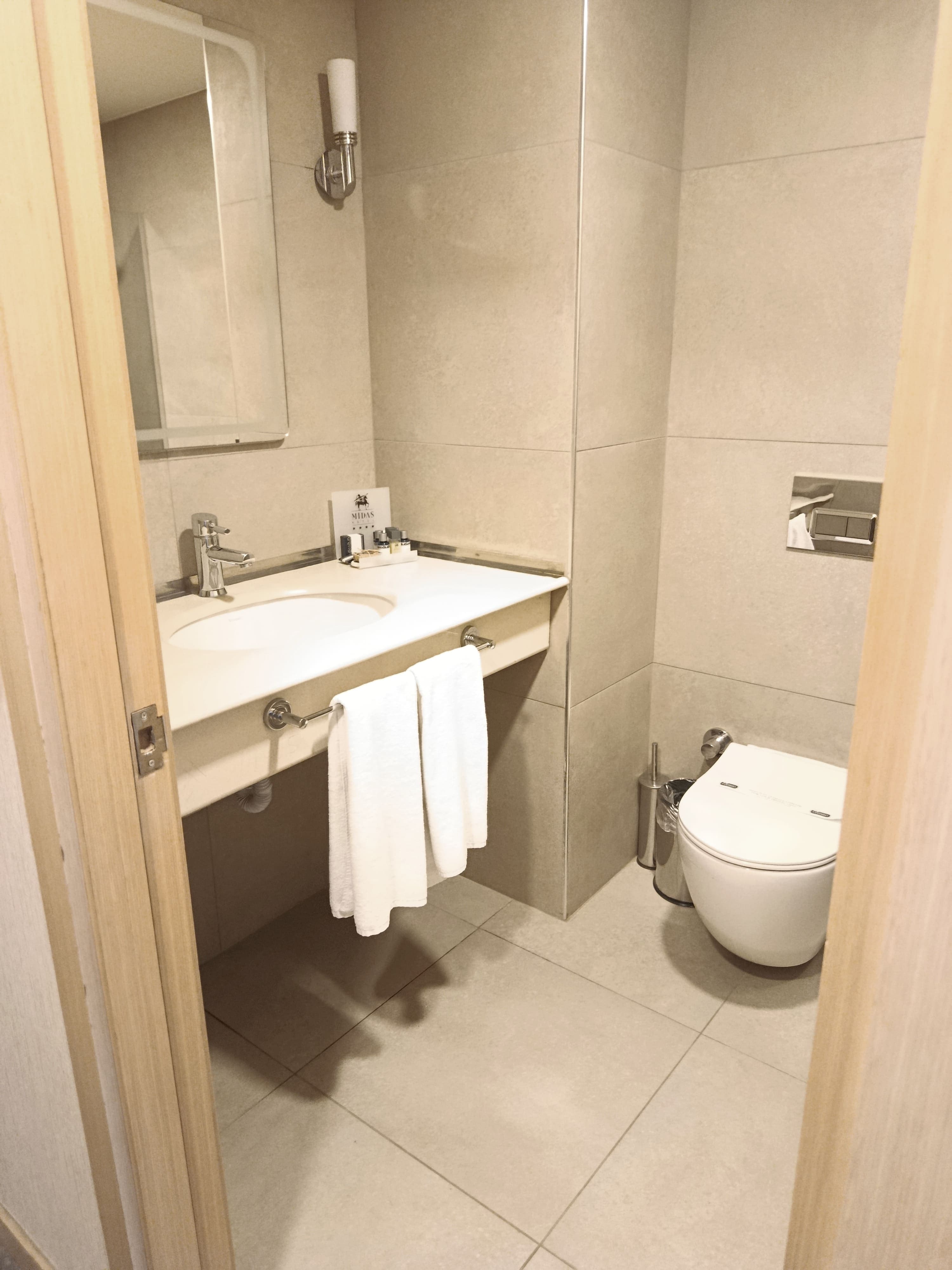 STANDART 3 KİŞİLİK ODA - TRIPLE ROOM 3