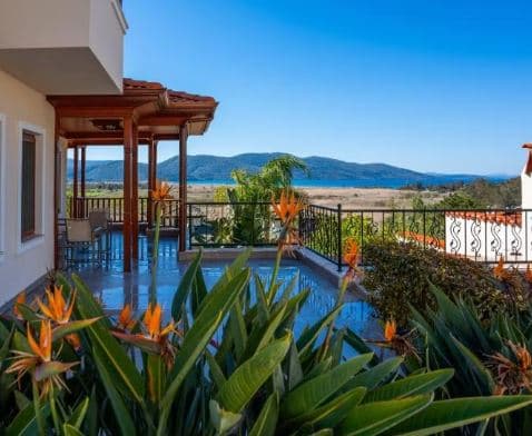 Art Suit, Deniz Manzaralı, Özel Havuzlu ve Bahçeli 3