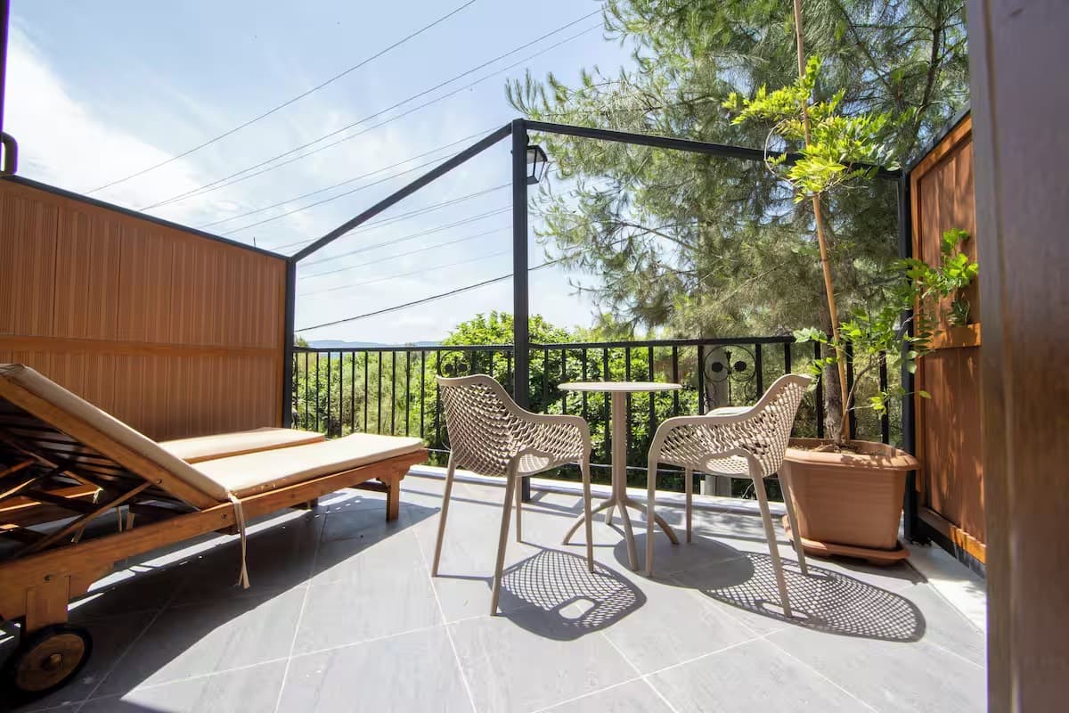 Queen, İki Tek Kişilik Yataklı 3