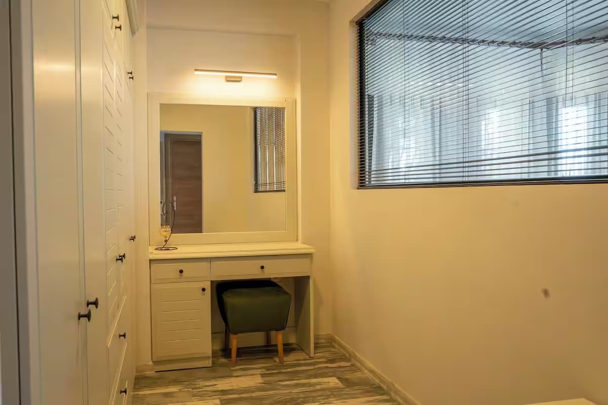 King Suite, Deniz Manzaralı, Jakuzili ve Balkonlu 4