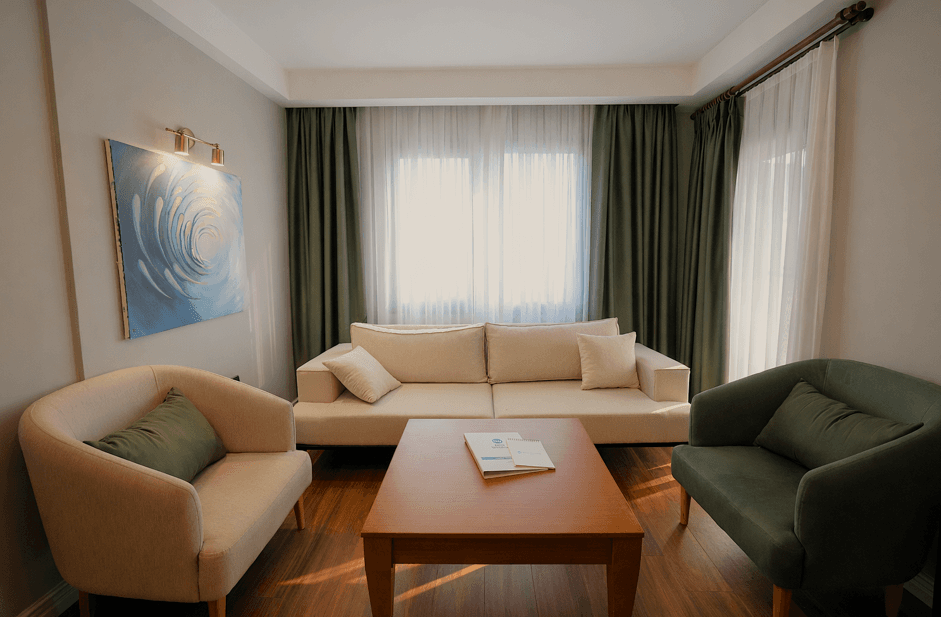 B Plus Businnes Room 2