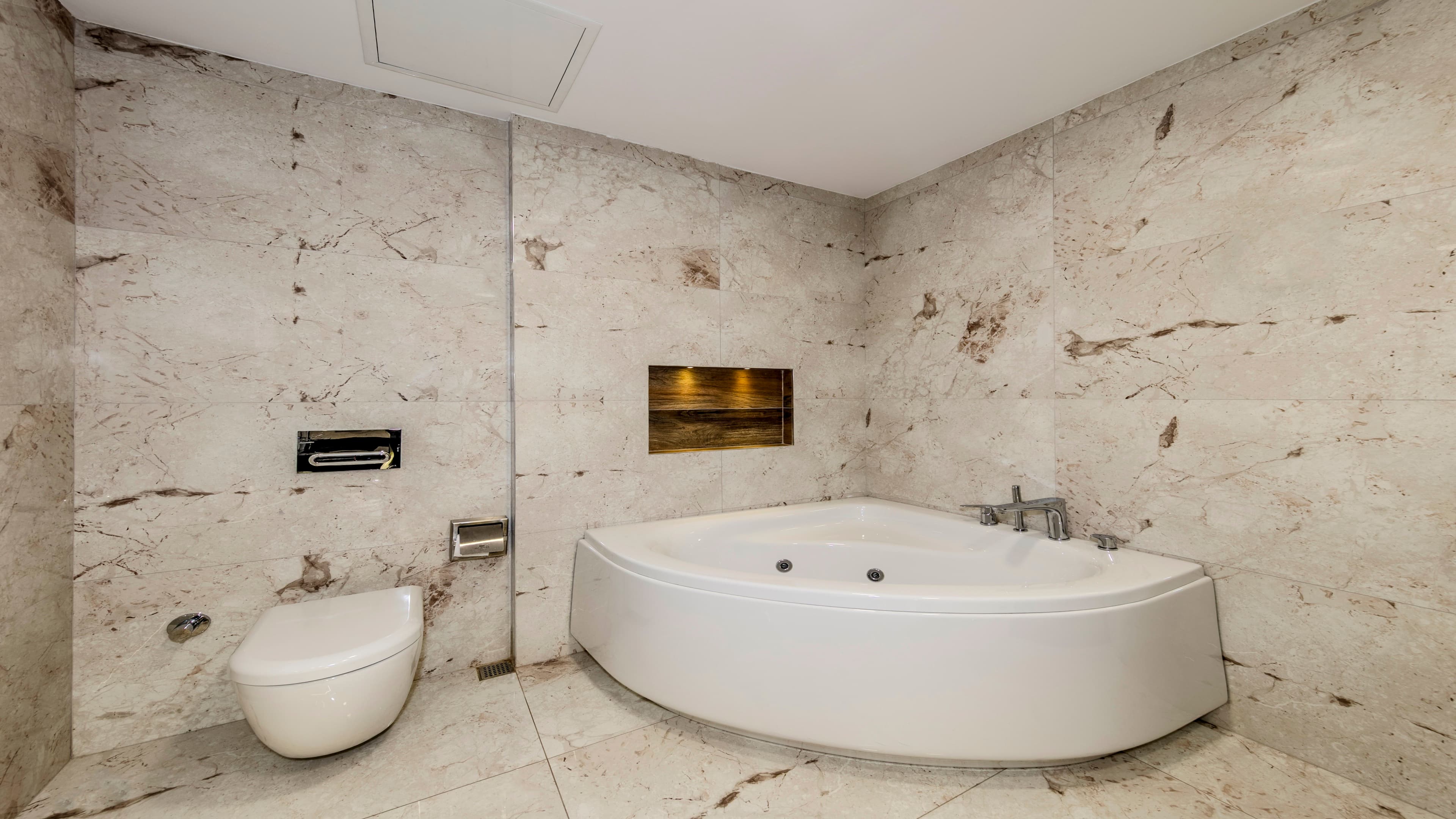 Deluxe Balkonlu Suite 4