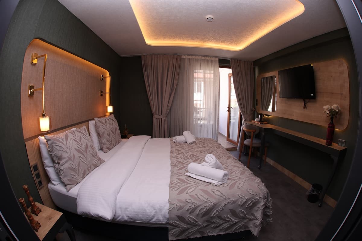 Balkonu Double Oda 1