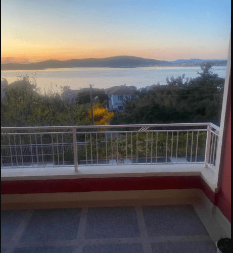 Üç Kişilik Deniz Manzaralı Oda 2