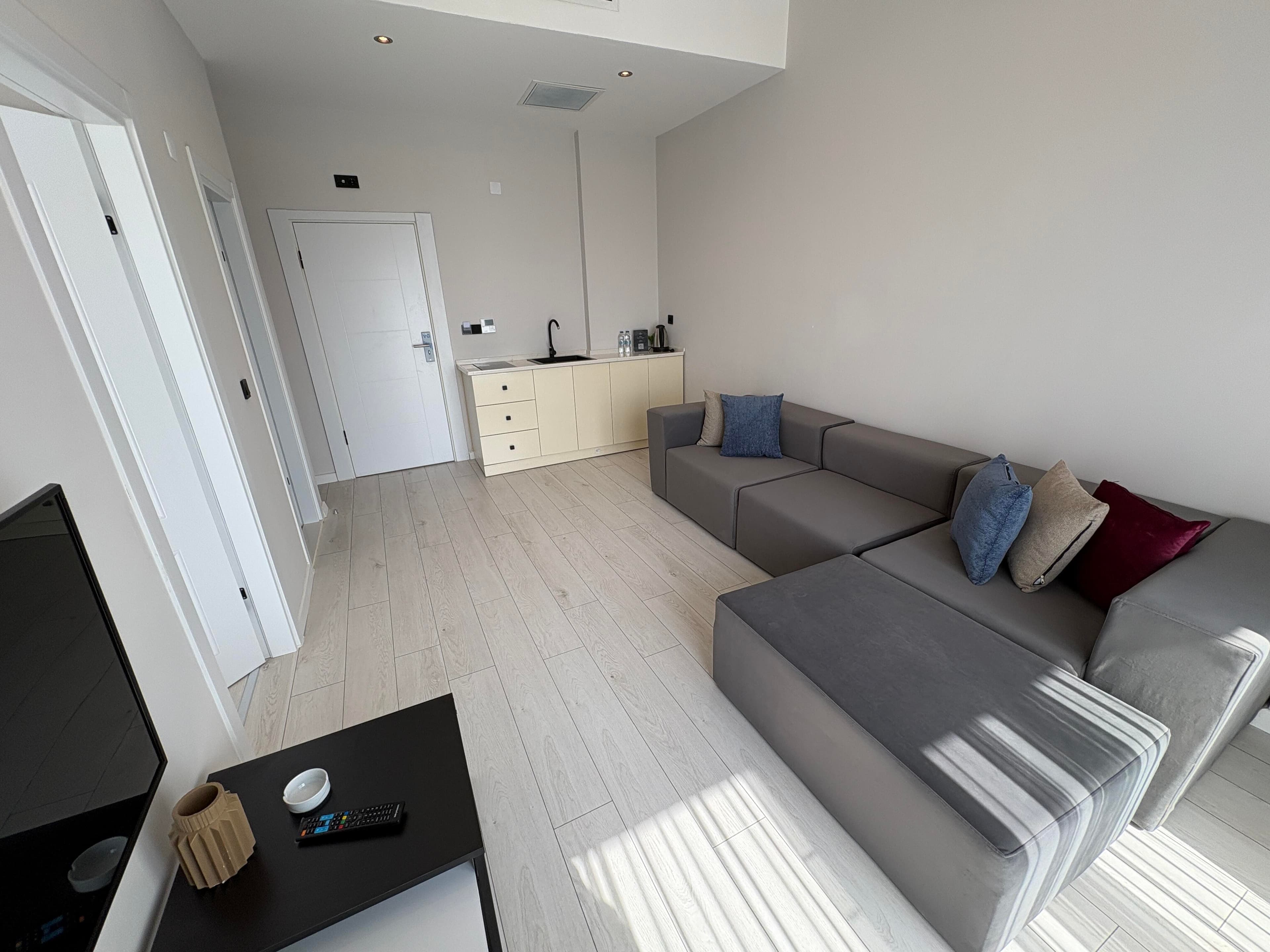 1+1 Isıtmalı Havuzlu Suite 2