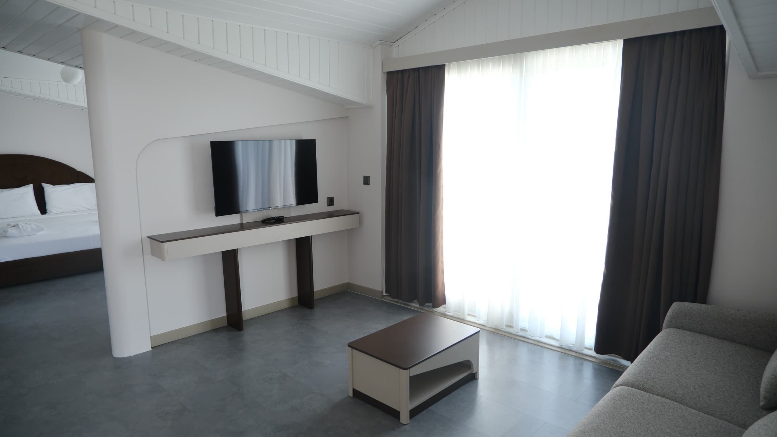 King Suite 2