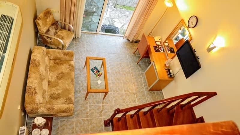 Garden Suite 2